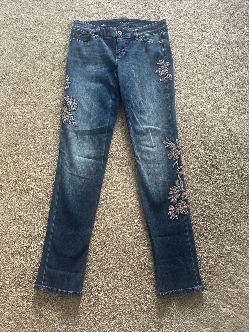 White House Black Market Embroidered Slim Women’s Jeans - Dark Blue